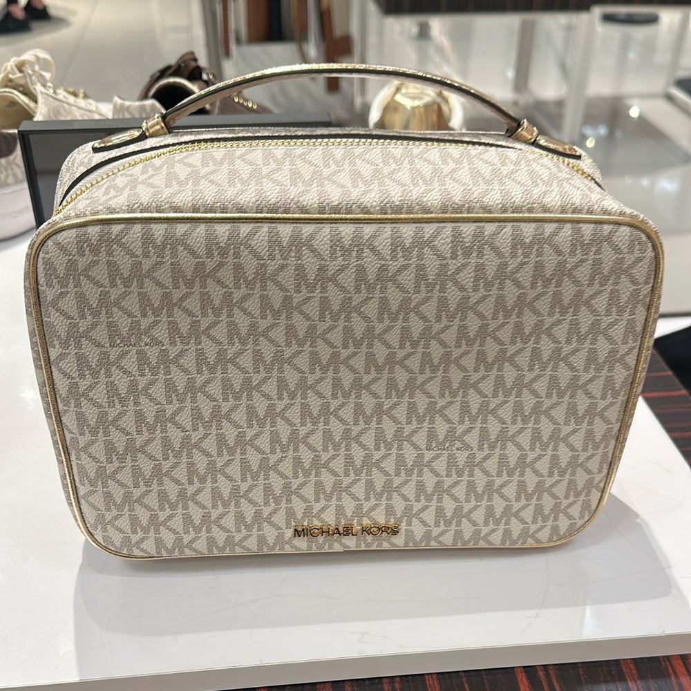 Michael Kors cosmetic bag
